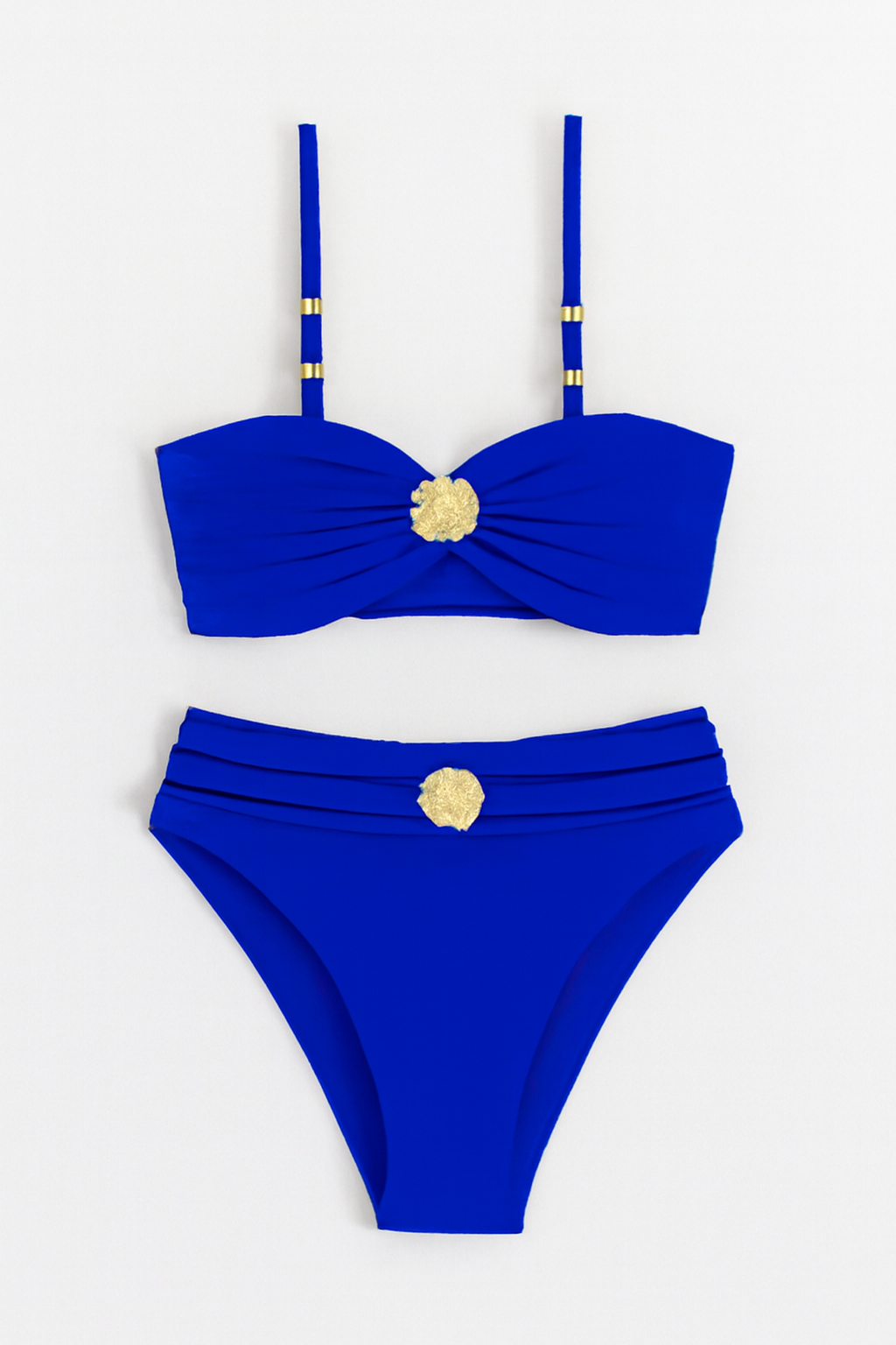 Biquíni com Bojo Cintura Alta Disfarça Barriga Detalhe de Concha