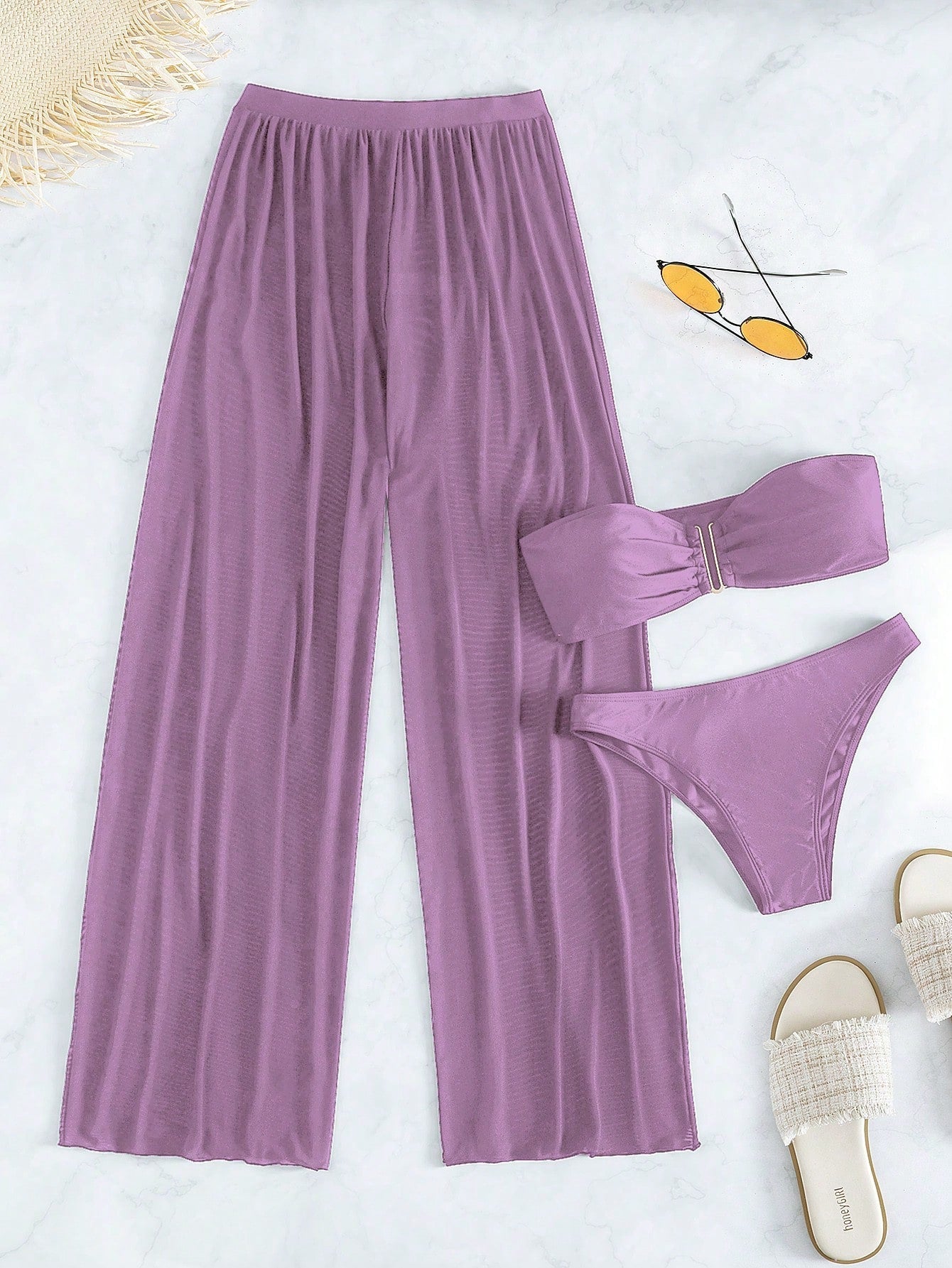 Biquíni Tomara que Caia Feminino + Calça Saída de Praia